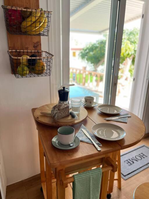 Rose'S House Apartment ซานเซบาสเตียน เด ลาโกเมรา ภายนอก รูปภาพ